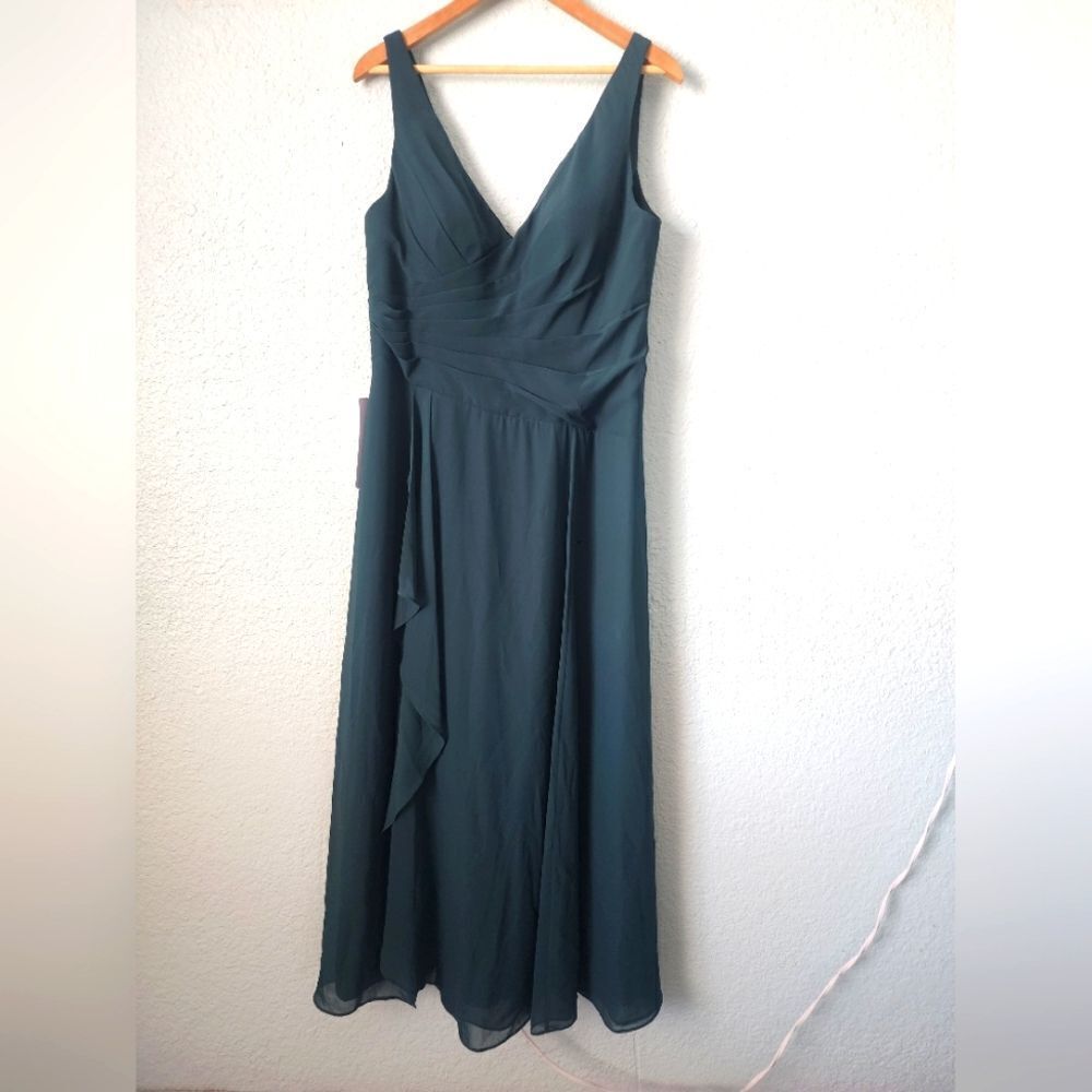 Azazie Green Ruched A-line Midi Dress for Weddings New With Tags